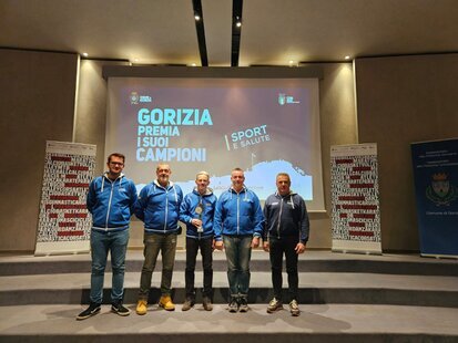Gorizia premia i suoi campioni, Andrea Rivis, Fabio Grendene, Luca Benossi, Alberto Mlakar e Federico Laurencich. Gorizia premia i suoi campioni, Andrea Rivis, Fabio Grendene, Luca Benossi, Alberto Mlakar e Federico Laurencich.