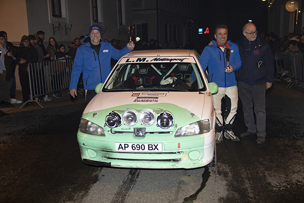 Federico Laurencich e Alberto Mlakar (nella foto assieme al Presidente Norberto Droandi) secondi di Mitropa Rally Club Championship
