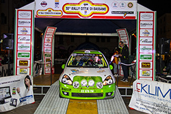 Alessandro Cepek e Fabrizio Colja al traguardo del Rally Città di Bassano Alessandro Cepek e Fabrizio Colja al traguardo del Rally Città di Bassano